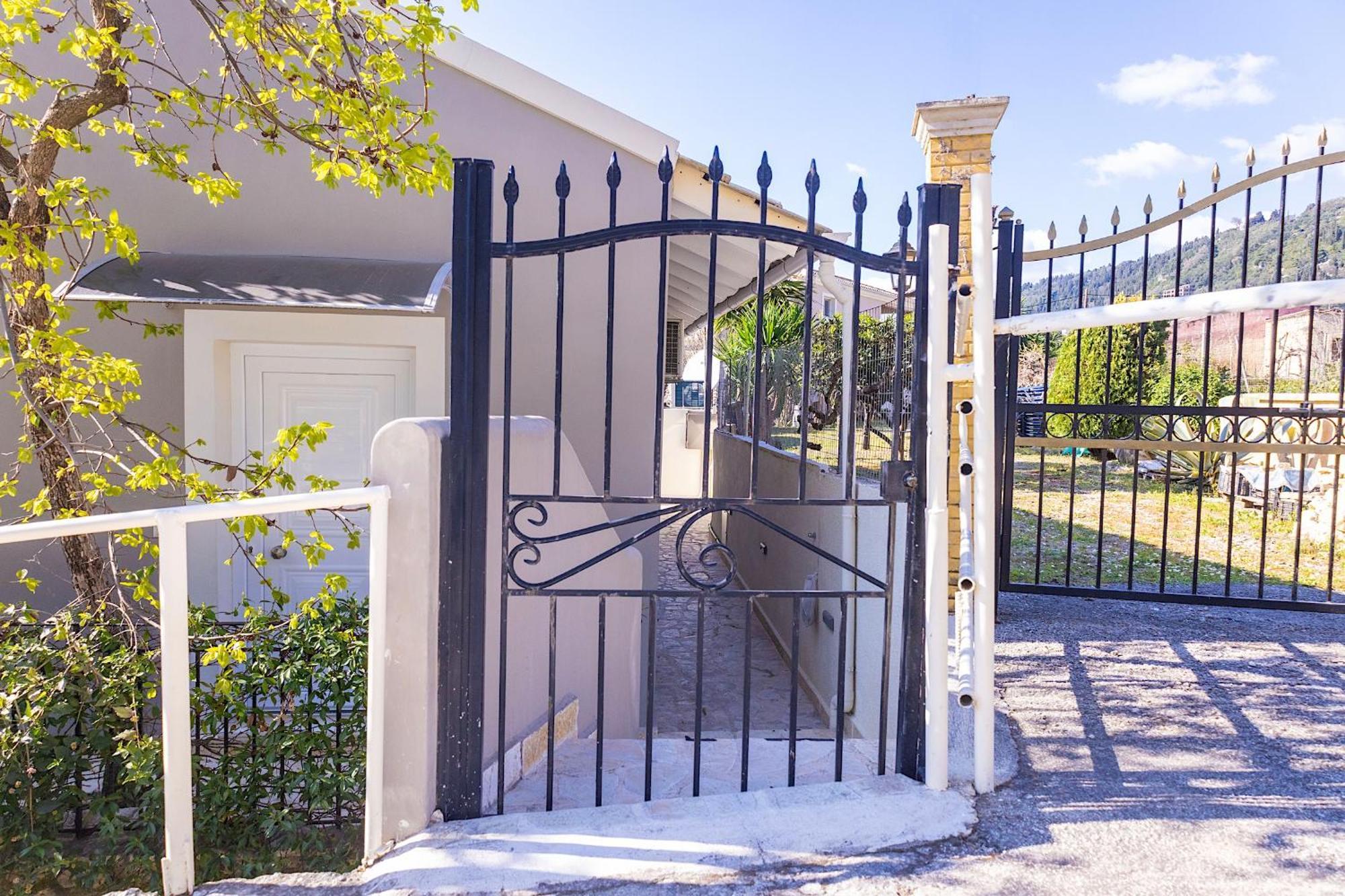 Ad Homes Agios Gordios  Ngoại thất bức ảnh
